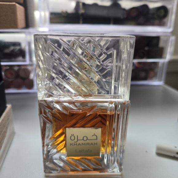 Lattafa Khamrah - Picture 2 of 4